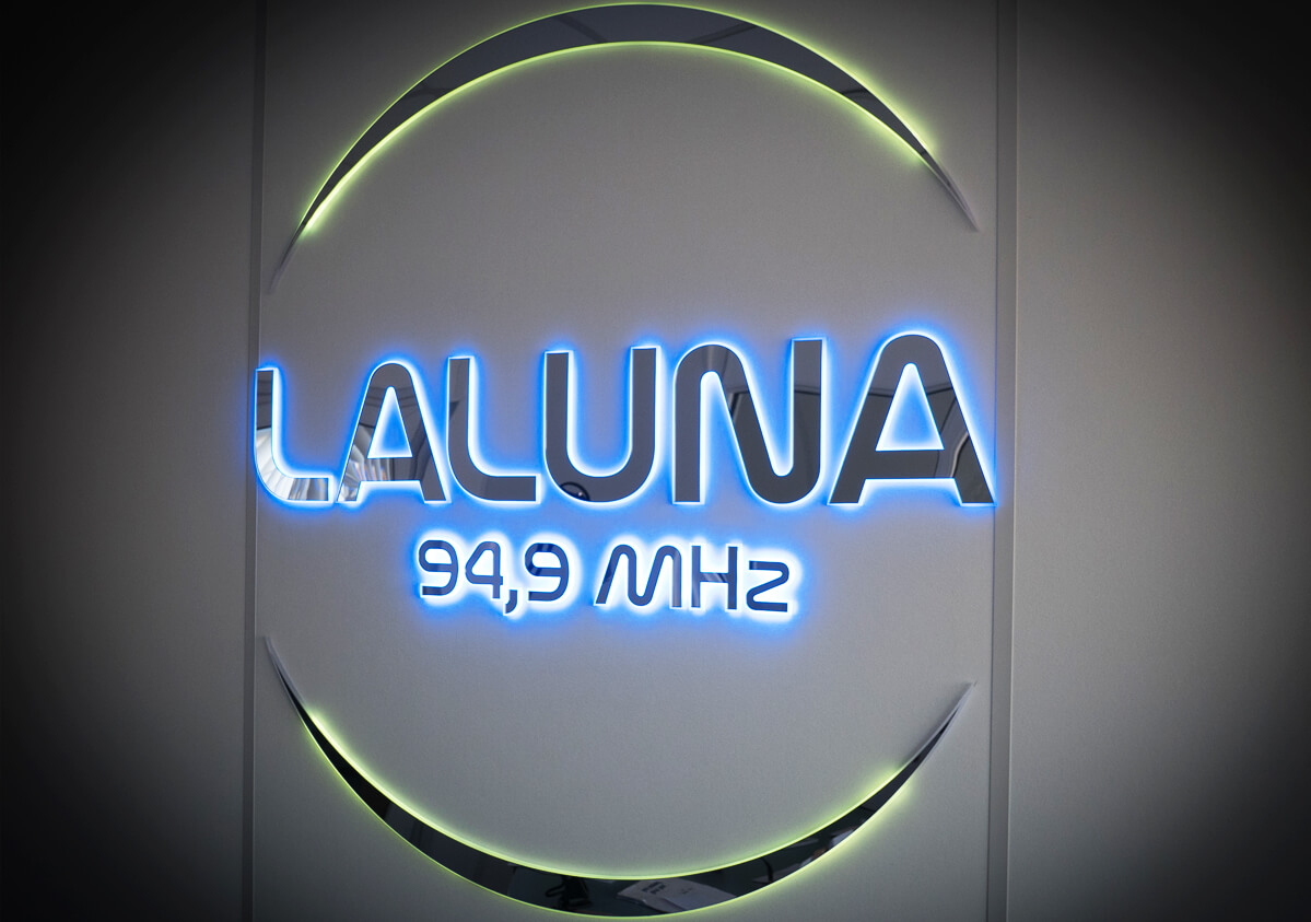 Radijo stoties „Lalūna“ tūrinė reklama
