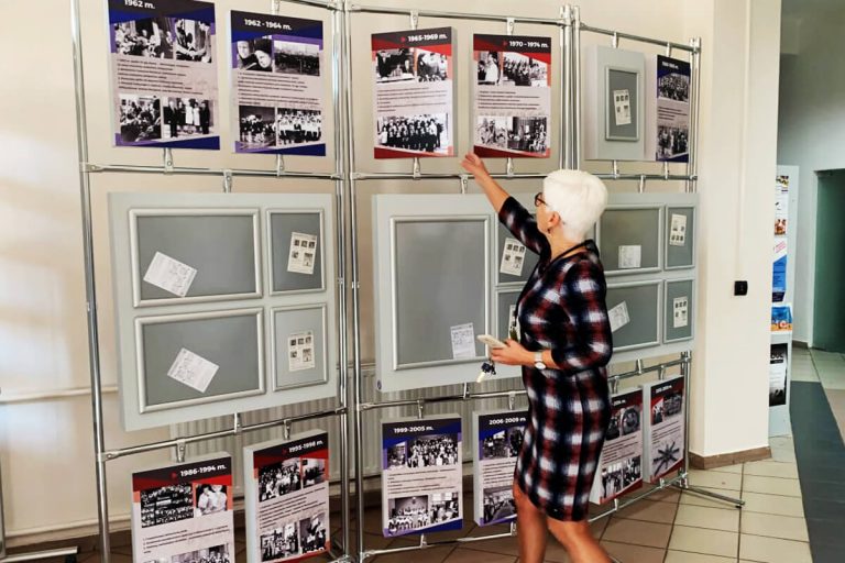 Edukacinis manipuliacinis stendas, projektas 85