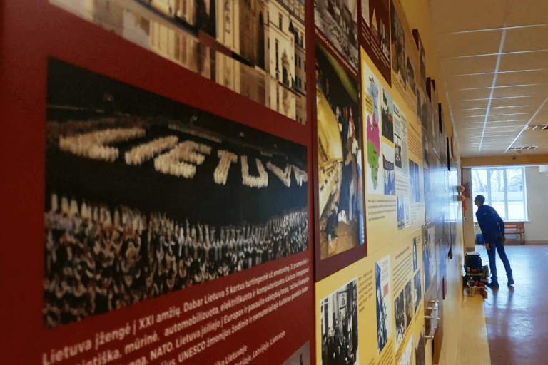 Edukacinis manipuliacinis stendas, projektas 92
