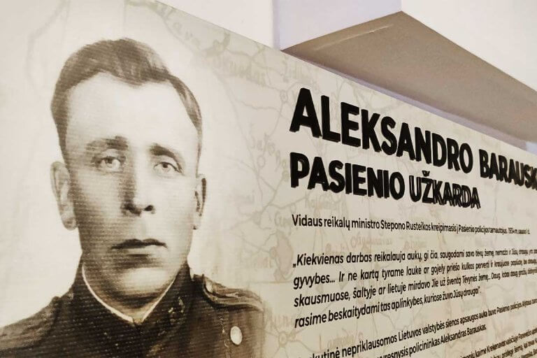 Edukacinis manipuliacinis stendas, projektas 98