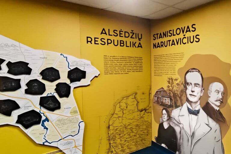 Edukacinis manipuliacinis stendas, projektas 120