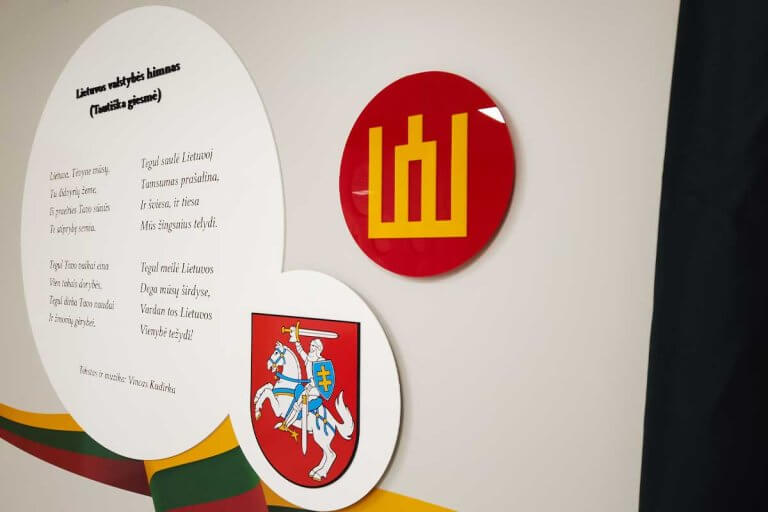 Edukacinis manipuliacinis stendas, projektas 80
