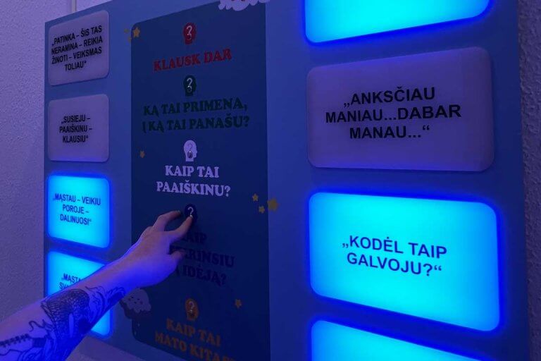 Edukacinis manipuliacinis stendas, projektas 21